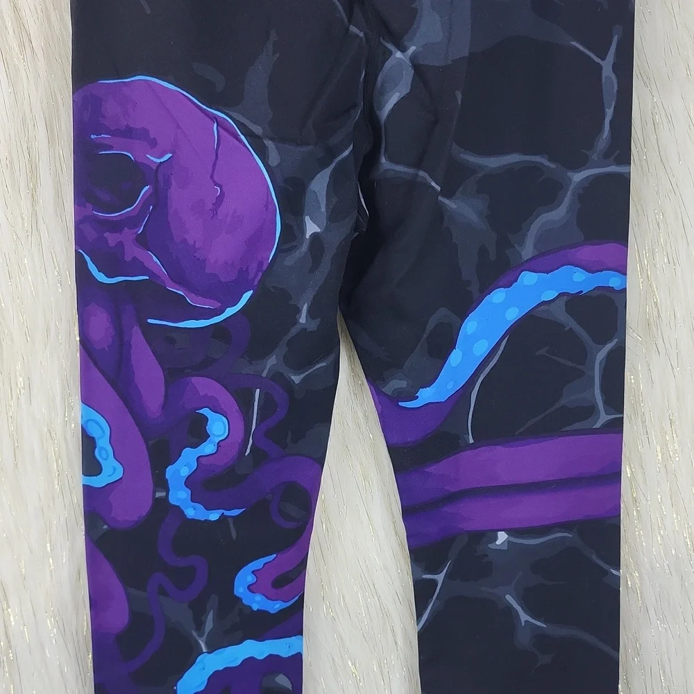 Violate The Dress Code Leggings - Picture 5 of 7